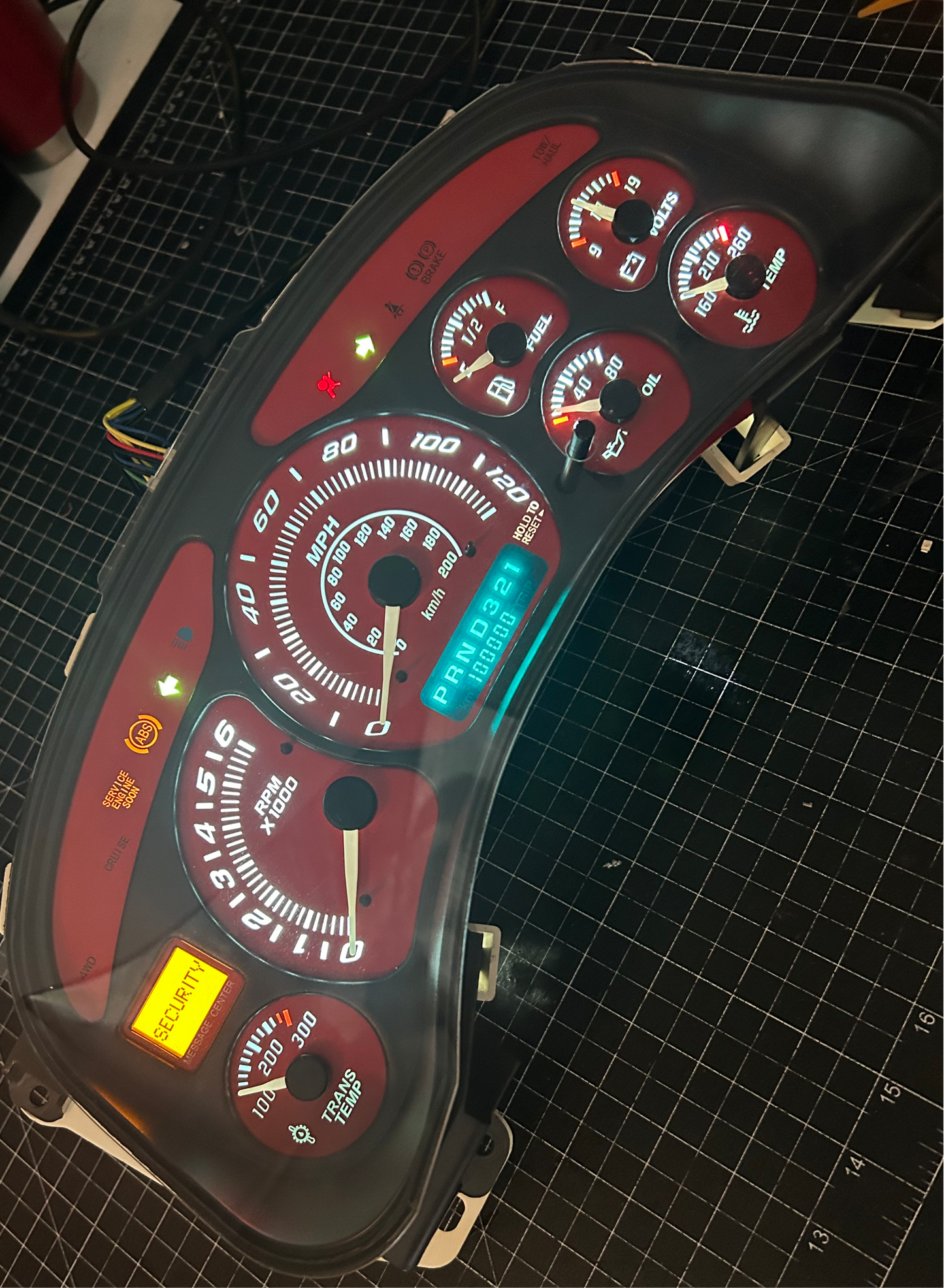 1999-2002 RED GMC/Chevrolet REBUILT Instrument Gauge Cluster
