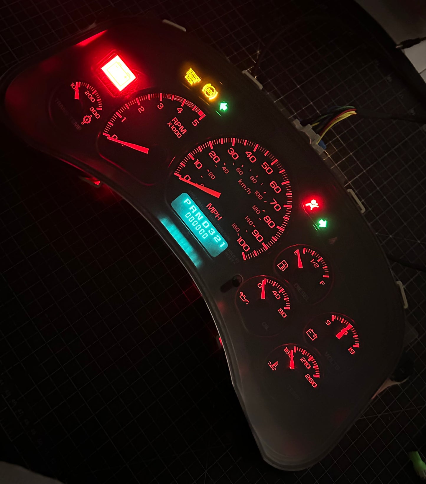 Duramax diesel 1999-2002 White OEM GMC/Chevrolet REBUILT Instrument Gauge Cluster