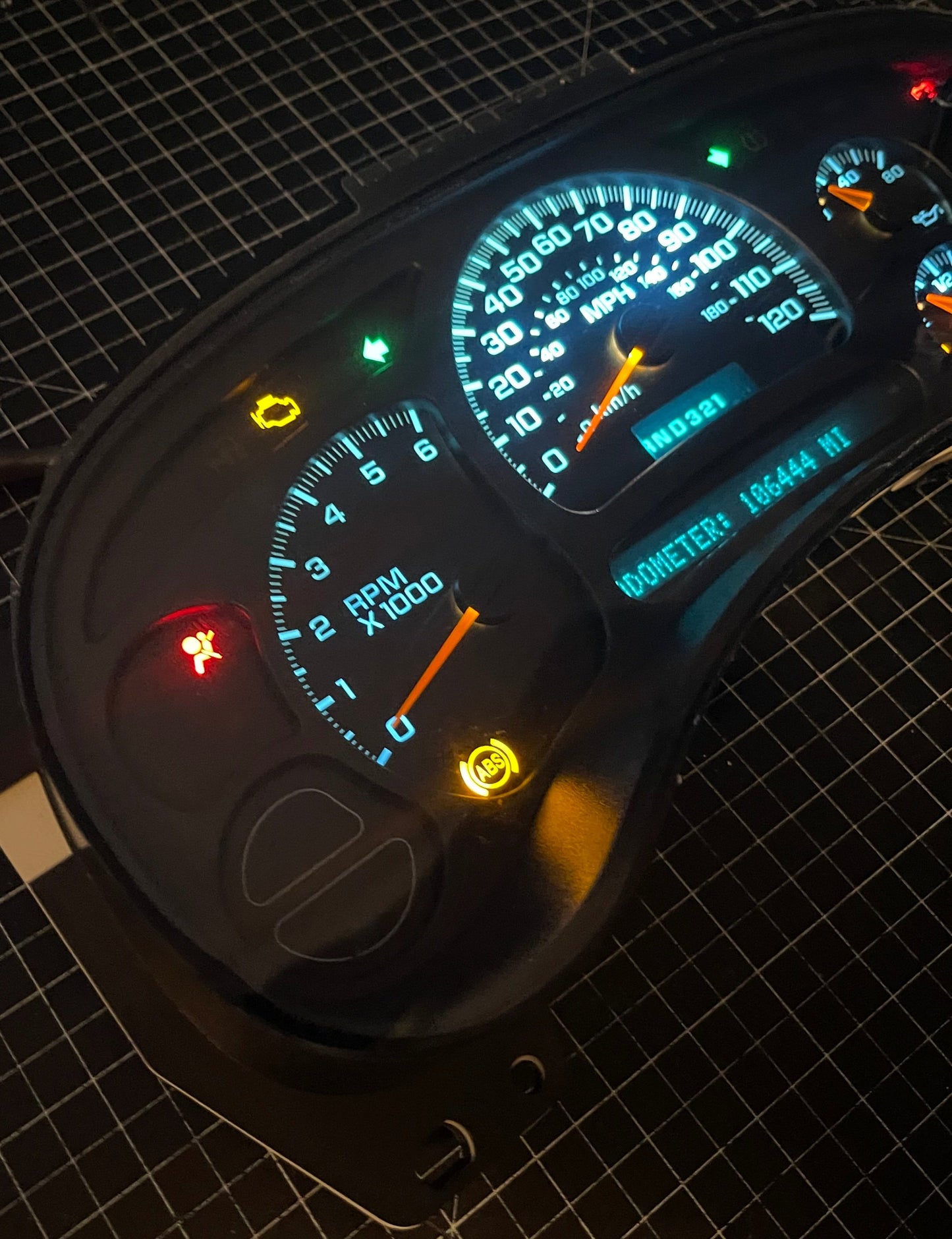 WHITE LED’s 2003 2004 2005 2006 Chevy Silverado Sierra Tahoe Denali Suburban Avalanche Yukon Escalade 03 04 05 Speedometer Instrument Gauge Cluster - Speedometerking.com