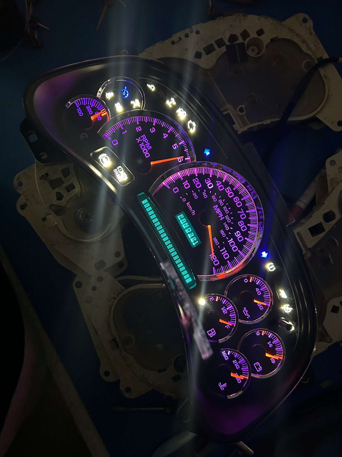 2003-2007 GMC/CHEVY (OEM) Rebuilt/Refurbished Speedometer Instrument Gauge Cluster W/ Trans Temp & Cadi Bezel