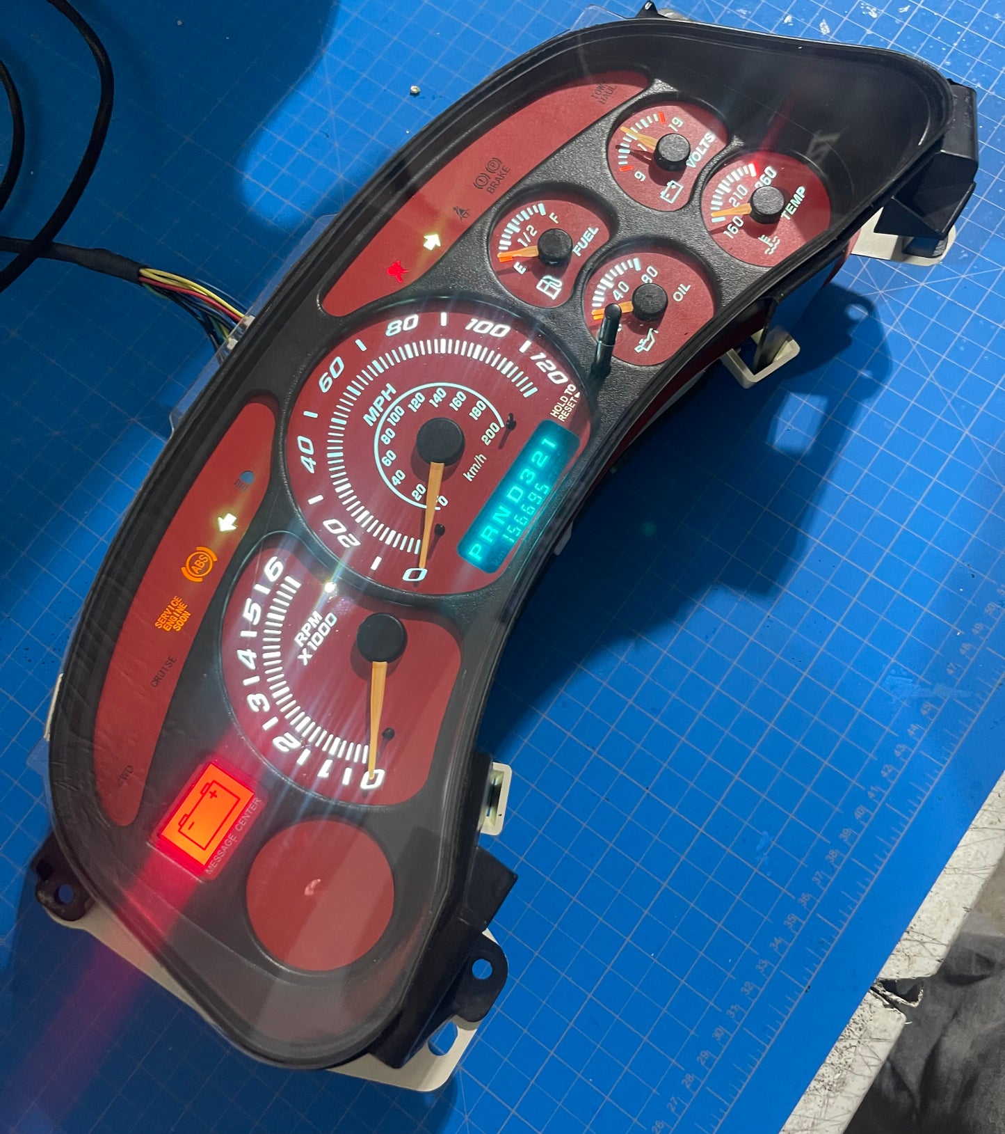(No Trans Temp) 1999-2002 RED, Chevrolet REBUILT Instrument Gauge Cluster - Speedometerking.com