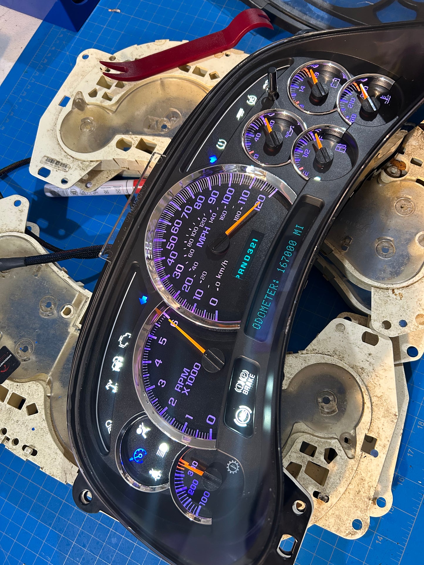 2003-2007 GMC/CHEVY (OEM) Rebuilt/Refurbished Speedometer Instrument Gauge Cluster W/ Trans Temp & Cadi Bezel
