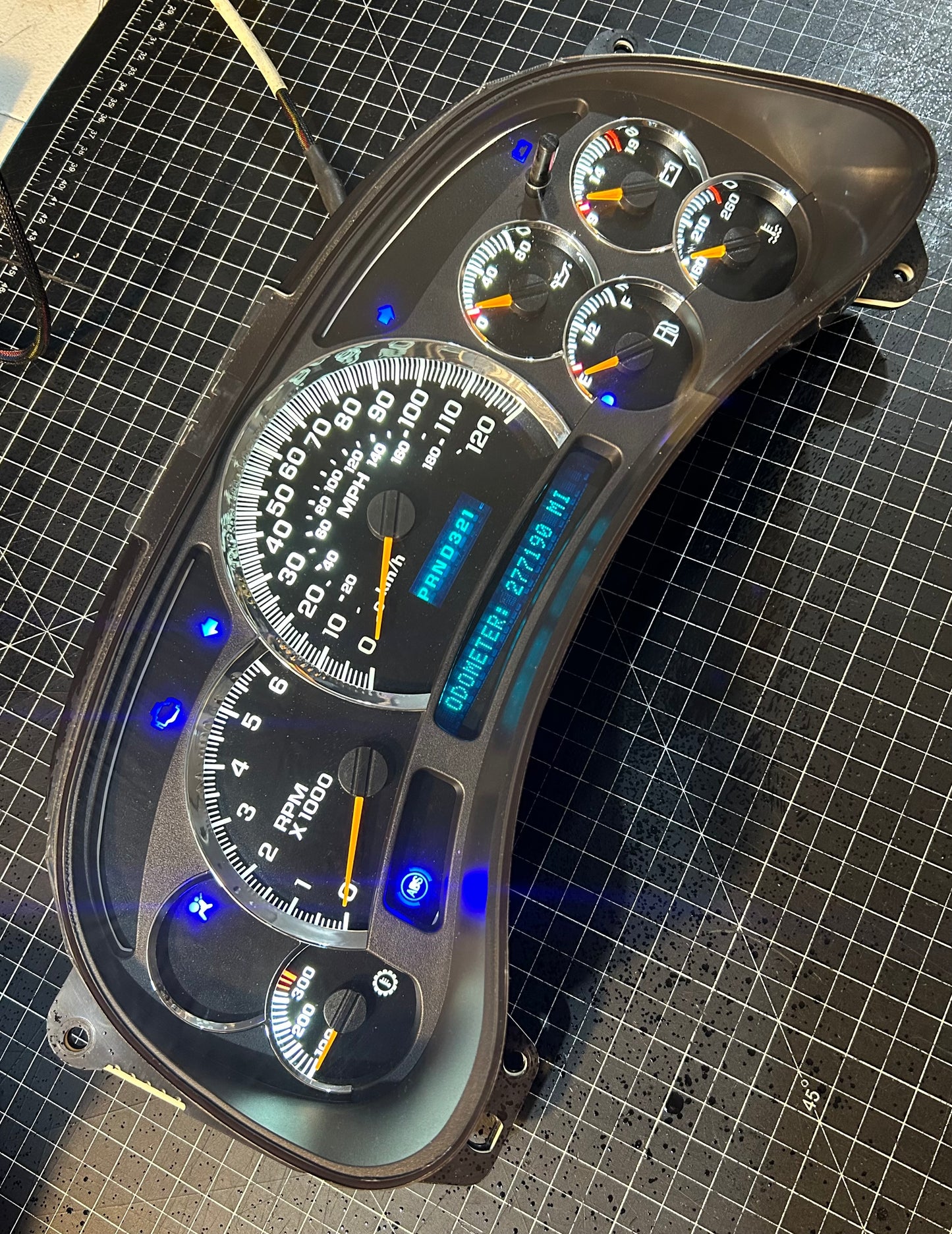 2003-2007 GMC/CHEVY (OEM) Rebuilt/Refurbished Speedometer Instrument Gauge Cluster W/ Trans Temp & Cadi Bezel - Speedometerking.com