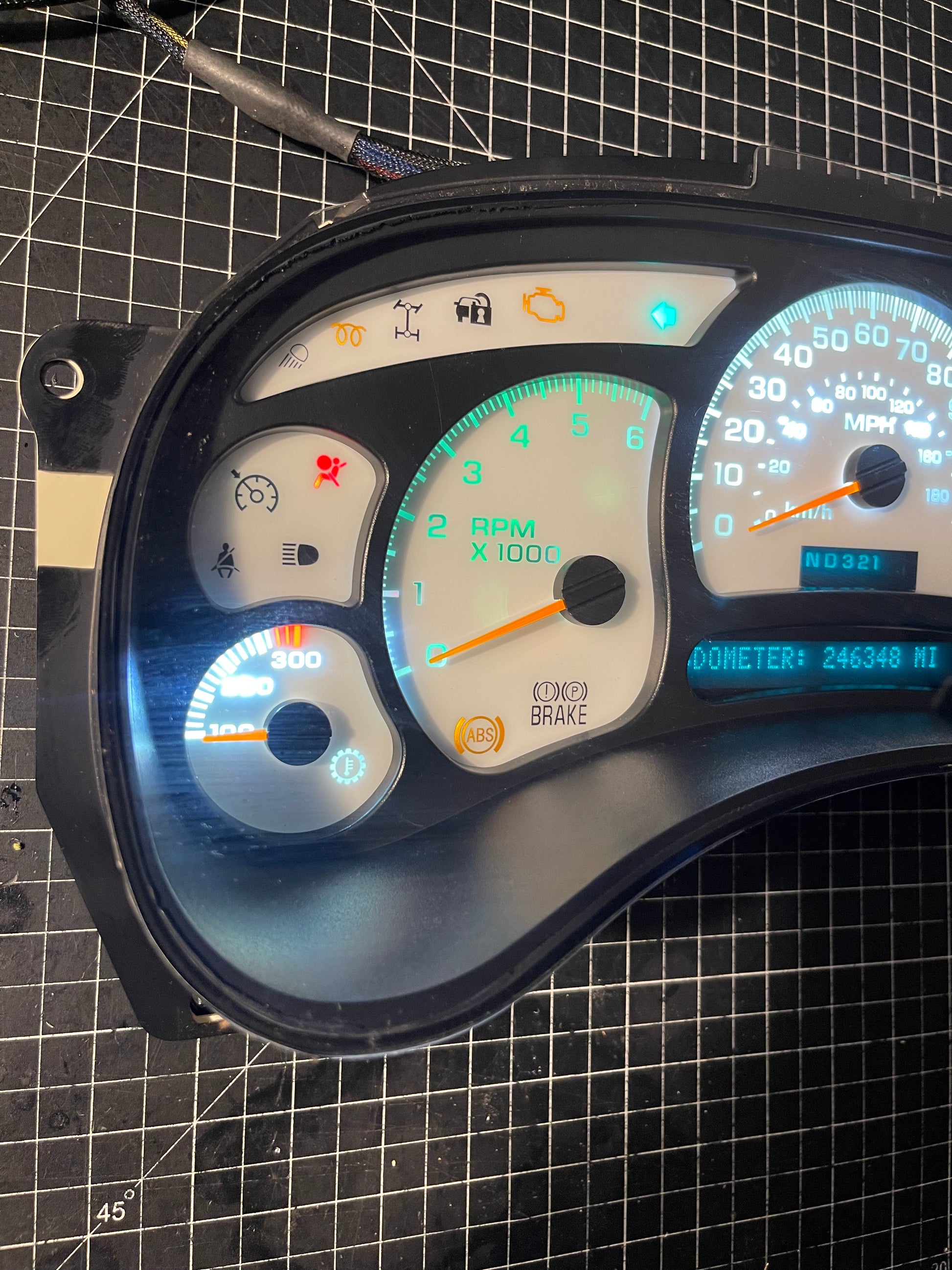 Green/White LED’s "GREEN GOBLIN" 2003 2004 2005 2006 Chevy Silverado Sierra Tahoe Denali Suburban Avalanche Yukon Escalade 03 04 05 W/ Trans Temp Speedometer Instrument Gauge Cluster - Speedometerking.com