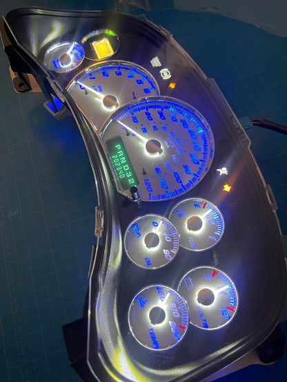 (GlOW NEEDLES) 1999-2002 OEM GMC/Chevrolet REBUILT Instrument Gauge Cluster (with Trans Temp) - Speedometerking.com