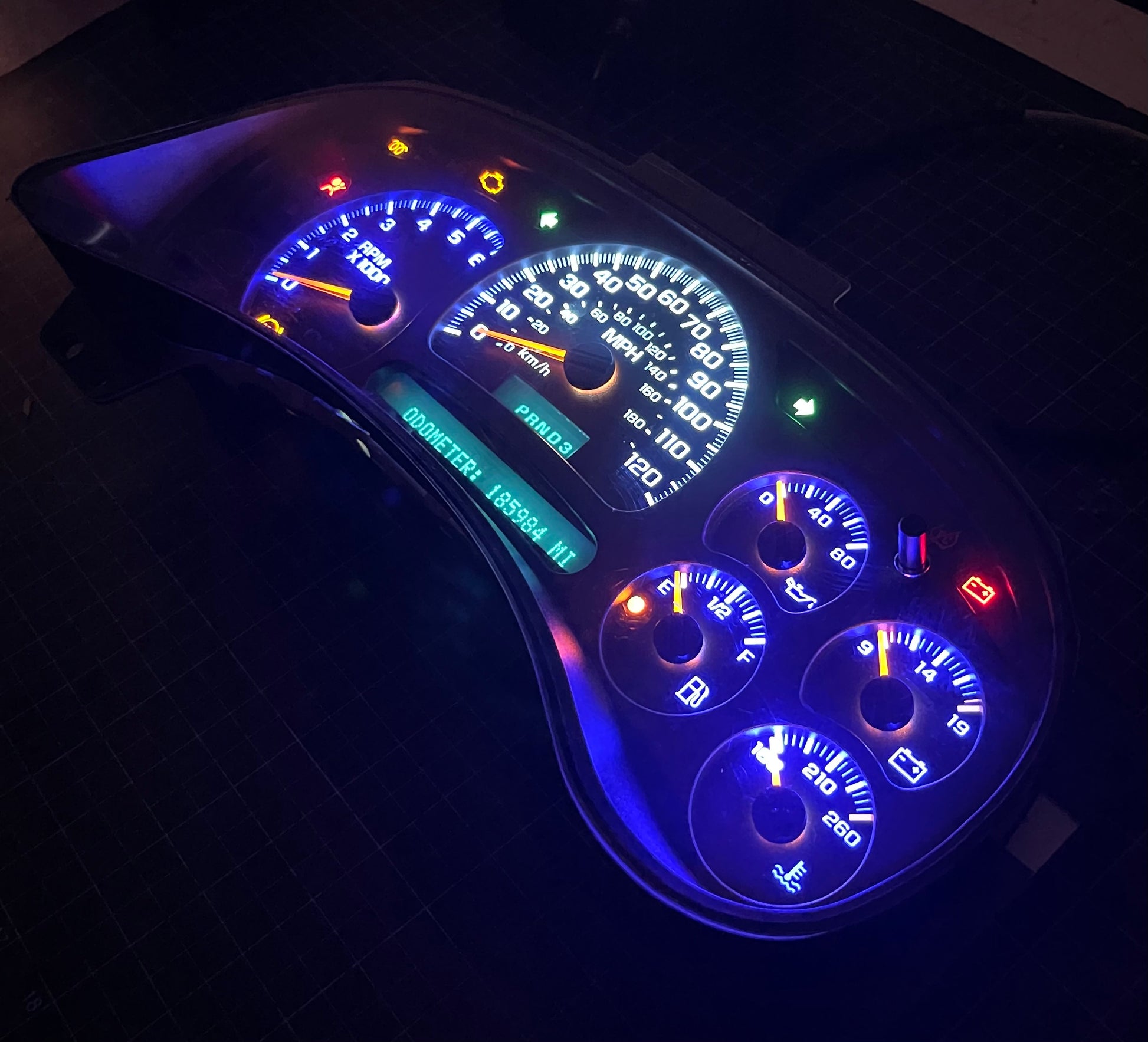 BLUE/WHITE LED’s 2003 2004 2005 2006 Chevy Silverado Sierra Tahoe Denali Suburban Avalanche Yukon Escalade 03 04 05 Speedometer Instrument Gauge Cluster - Speedometerking.com