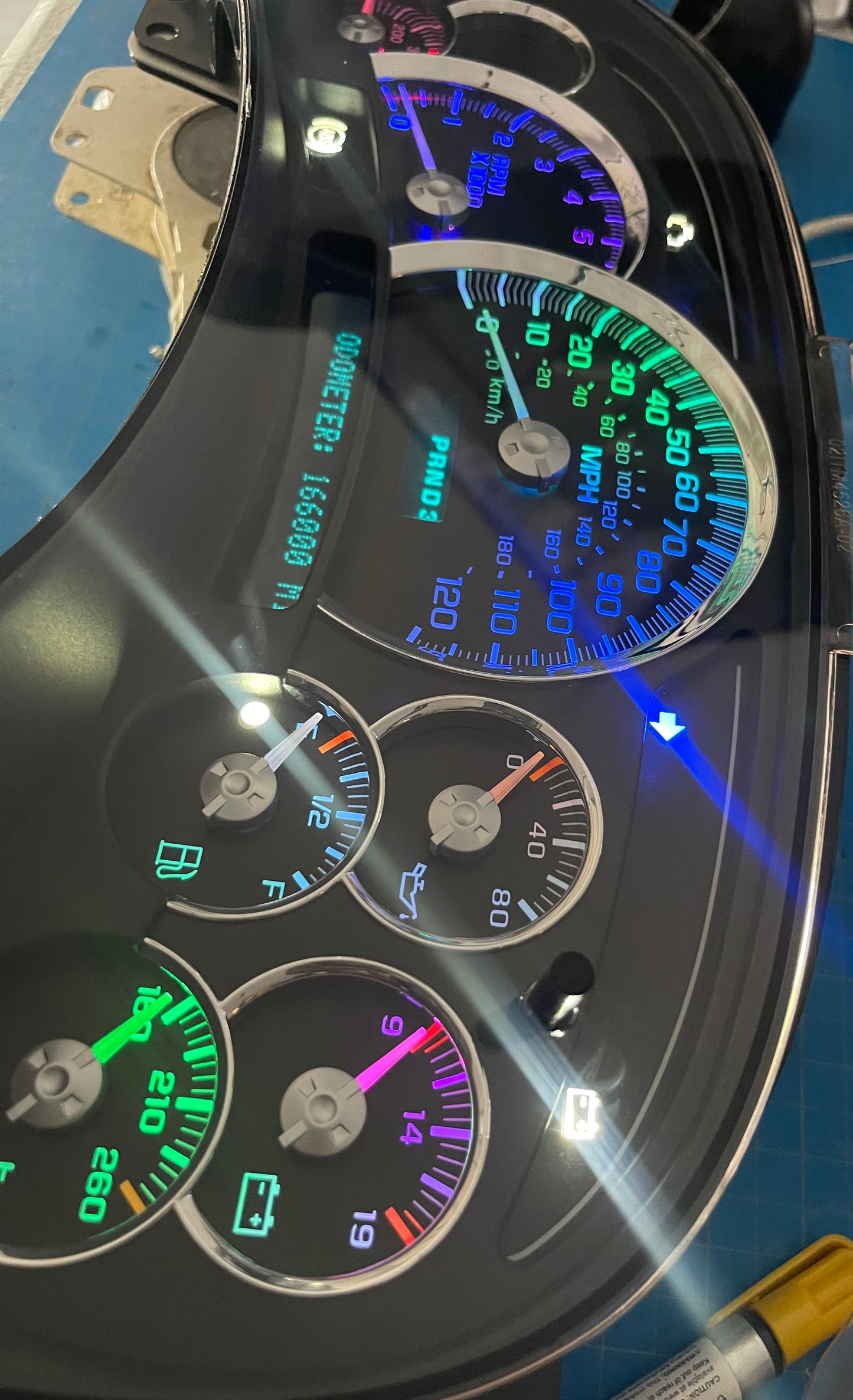 2003-2007 Gmc Chevrolet OEM Rebuilt Refurbished Instrument Gauge Cluster Multicolored Cadillac Escalade , Silverado, Sierra, Tahoe, Denali Suburban, Avalanche, Yukon , W/ Trans Temp (Cadillac Escalade Bezel) Speedometer - Speedometerking.com